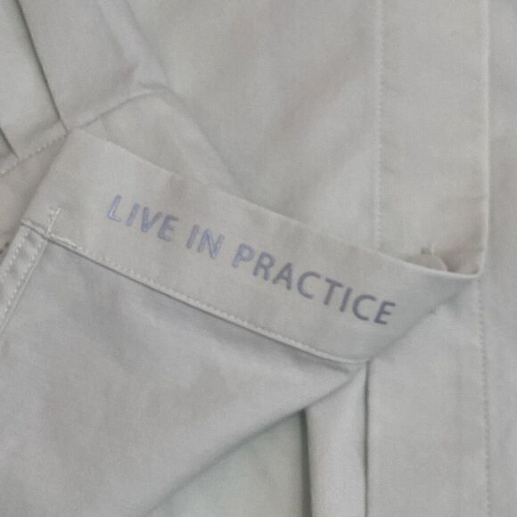 Lululemon Full Day Ahead Long Sleeve Light Green Button Front Shirt Women Size 4 - Picture 9 of 13